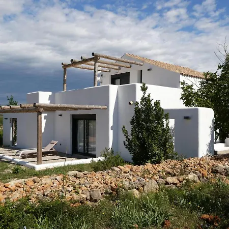 Casa Padel * El Perello (Catalonia)